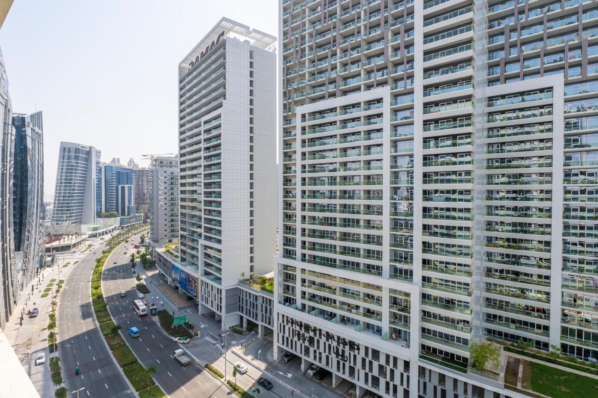 Damac Canal Views Residences Dubai Exterior foto