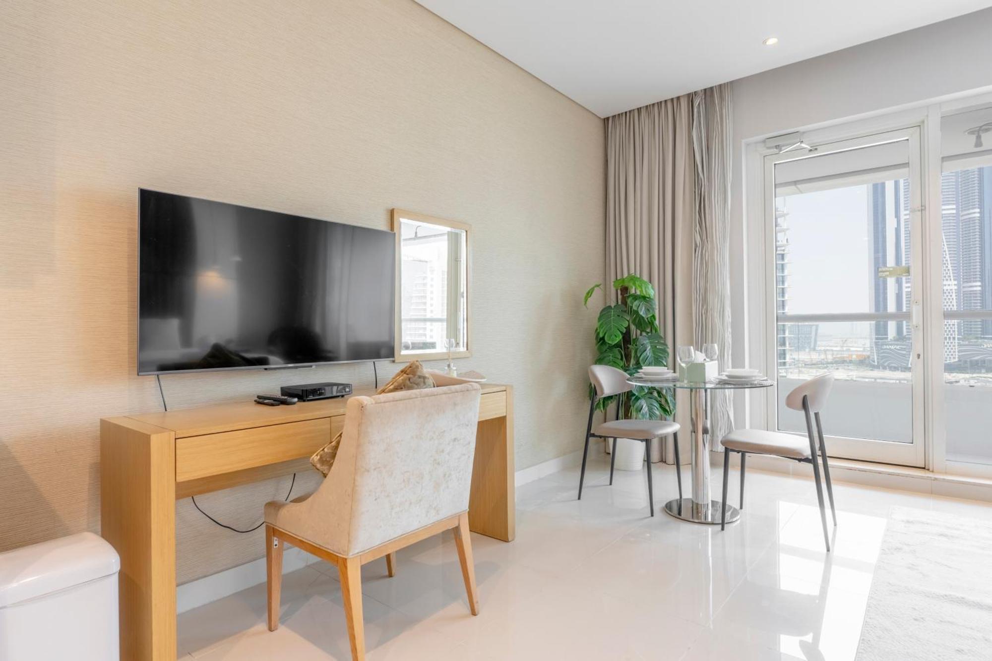 Damac Canal Views Residences Dubai Exterior foto